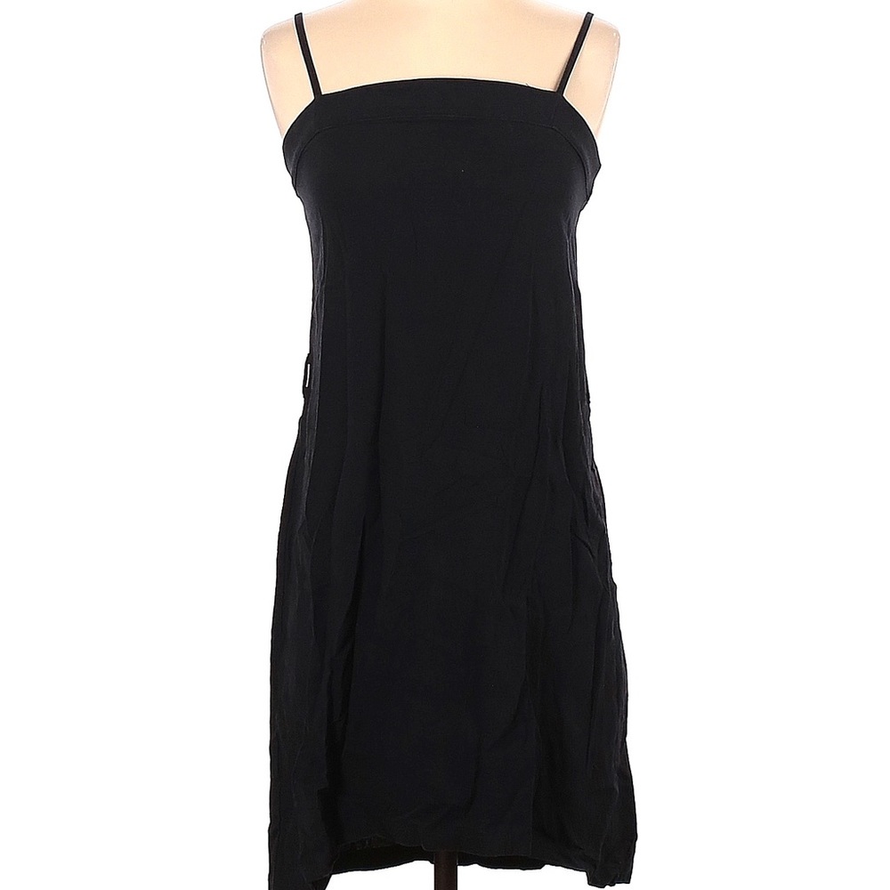 Albion fit Soiree Dress Black
